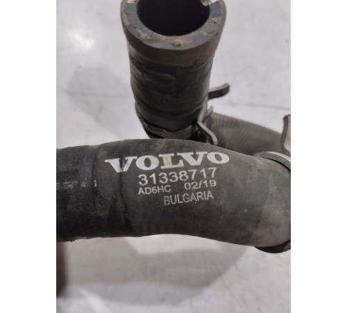 Патрубок системы охлаждения