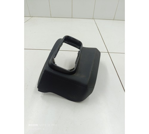 Накладка торпедо передняя левая