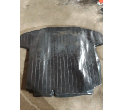 Коврик багажника