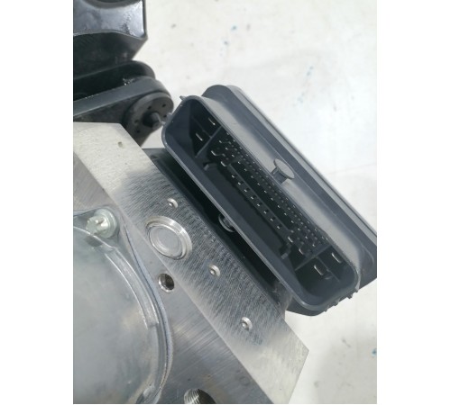 Блок ABS (насос)