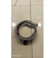 Кронштейн(крепление) динамика двери левый