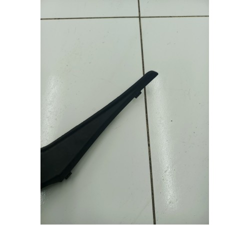 Накладка жабо левая