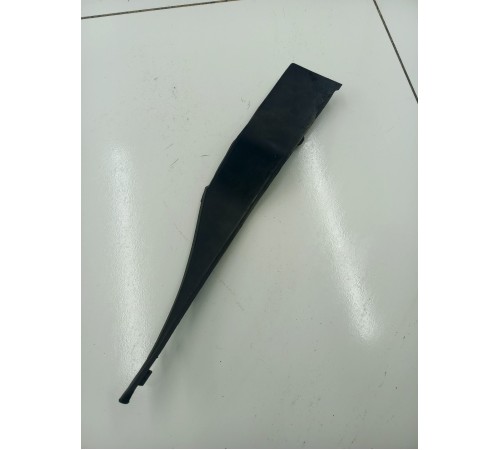 Накладка жабо левая