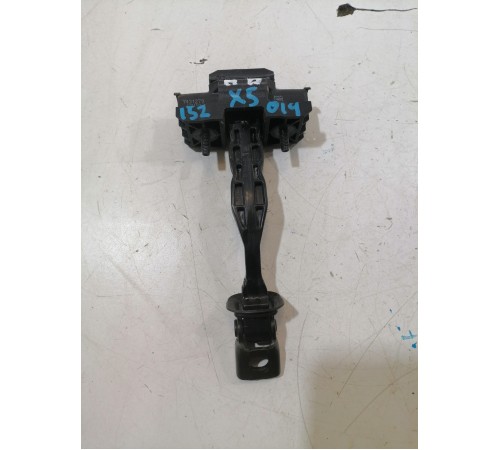 Ограничитель двери передний правый