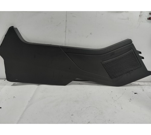 Накладка центральной консоли правая