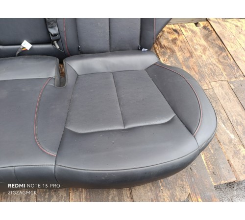 Задний ряд сидений