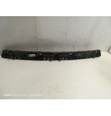 Кронштейн заднего бампера центральный