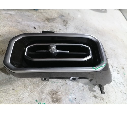 Воздушный дефлектор правый