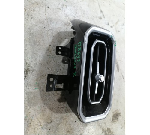 Воздушный дефлектор правый