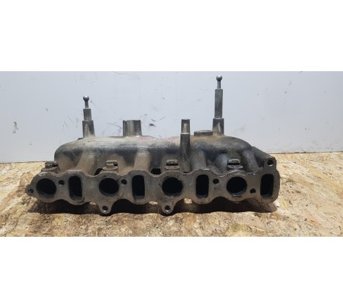 Коллектор впускной