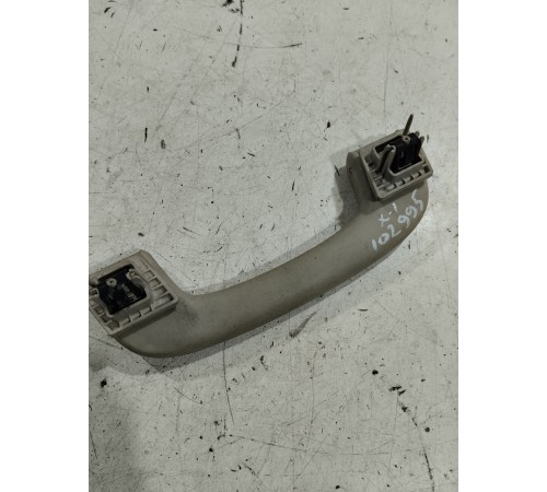 Ручка потолочная(передняя правая)