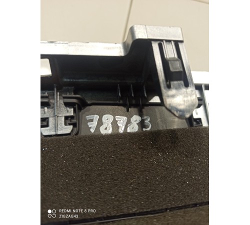 Воздушный дефлектор (правый)