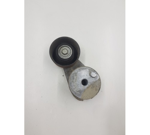 Ролик натяжитель приводного ремня
