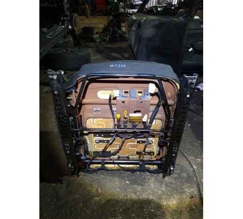 Сиденье переднее правое