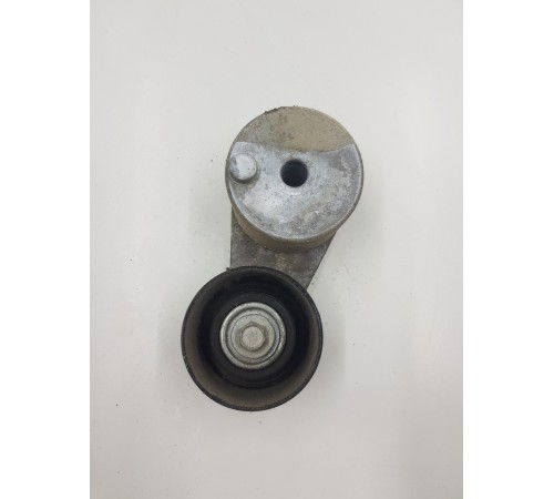 Ролик натяжитель приводного ремня