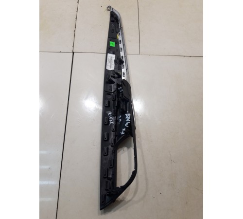 Накладка обшивки двери (задняя, левая)