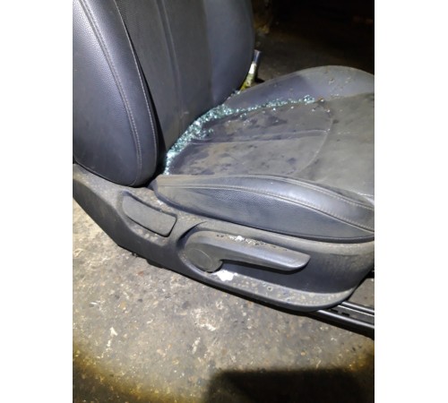 Сиденье переднее правое