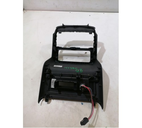 Накладка центральной консоли задняя