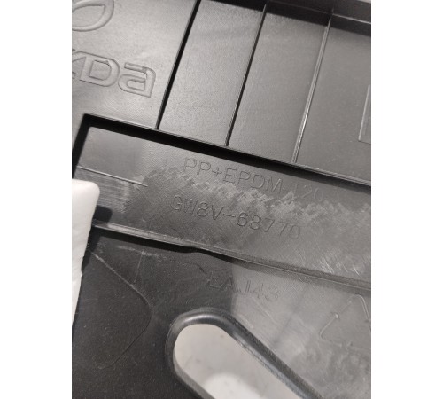 Обшивка багажника левая