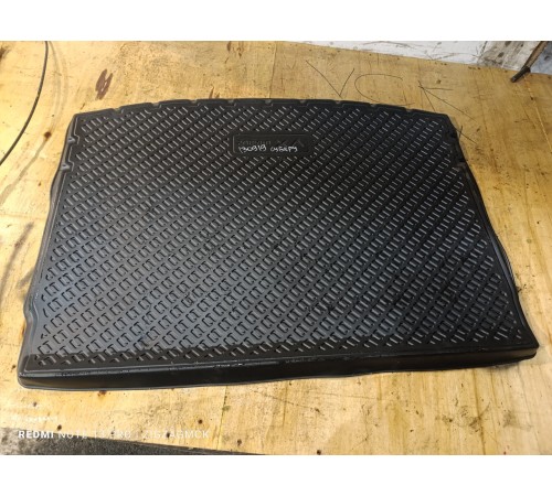 Коврик багажника