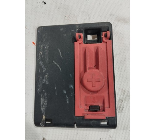 Накладка клеммы аккумулятора