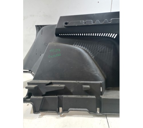 Обшивка багажника правая