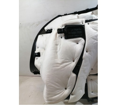 Обшивка багажника правая