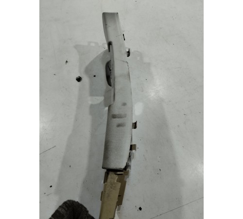 Обшивка центральной стойки(левая верхняя)