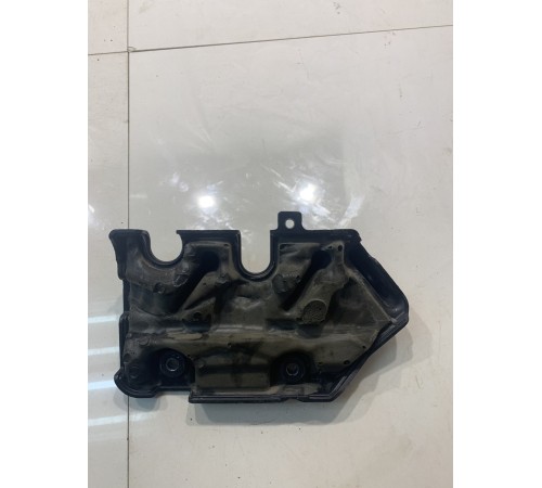 Пыльник двигателя (левый)