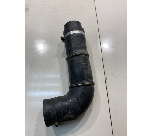 Патрубок воздушного фильтра