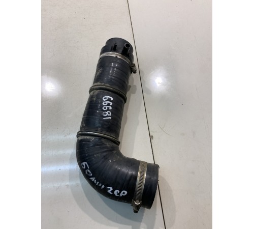 Патрубок воздушного фильтра