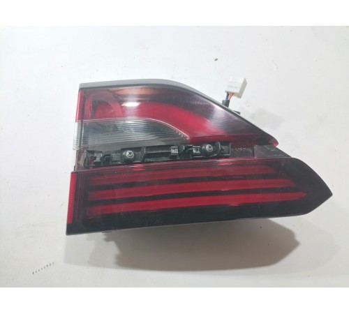 Фонарь задний правый внутренний