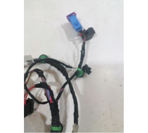 Электропроводка двери задняя левая