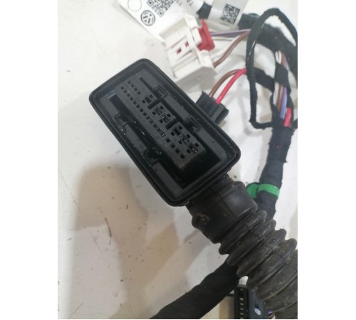 Электропроводка двери задняя левая