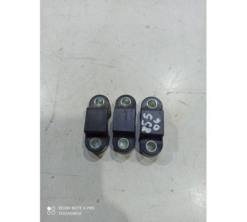 Комплект креплений топливной рампы (3 шт.)