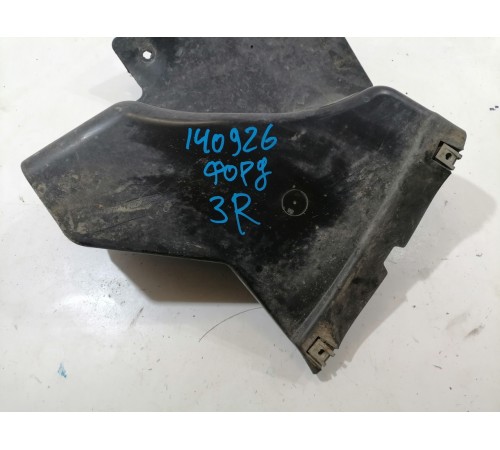 Пыльник заднего бампера правый нижний