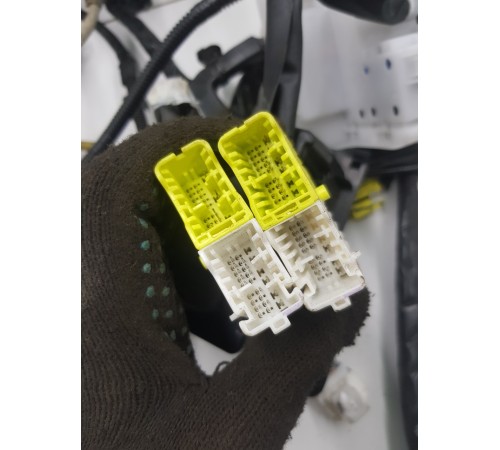 Электропроводка салона