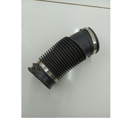 Патрубок воздушного фильтра