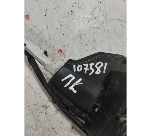 Замок двери (задний левый)