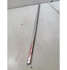 Молдинг двери передний правый