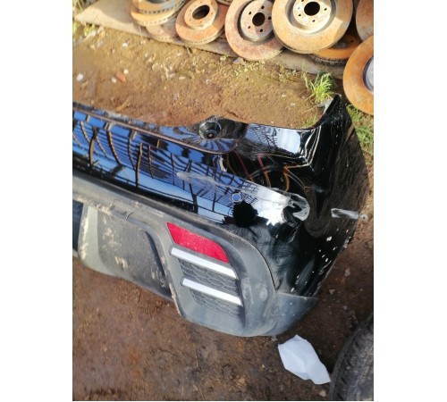 Задний бампер в сборе