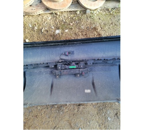 Задний бампер в сборе