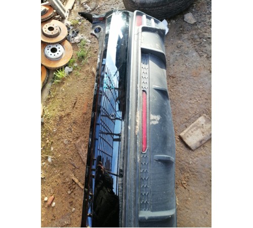 Задний бампер в сборе