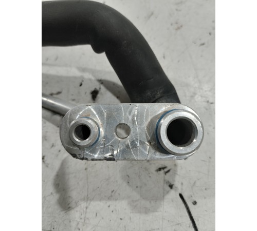 Трубки отопителя печки задние