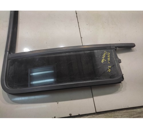 Форточка(задняя правая)