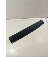 Накладка крышки багажника верхняя