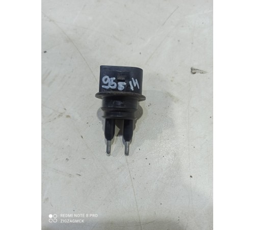 Датчик уровня омывающей жидкости