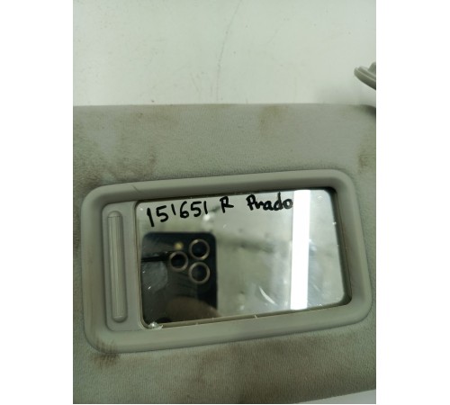 Козырёк правый