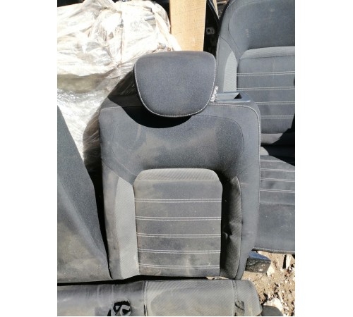 Задний ряд сидений