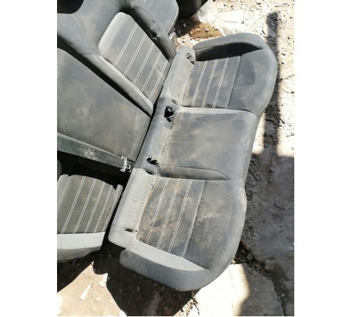 Задний ряд сидений